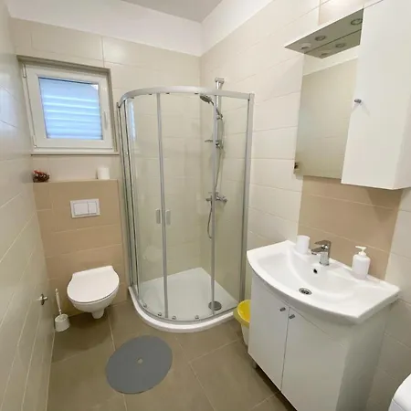 Luminus Apartmán