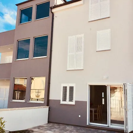 Apartmán Luminus Srima