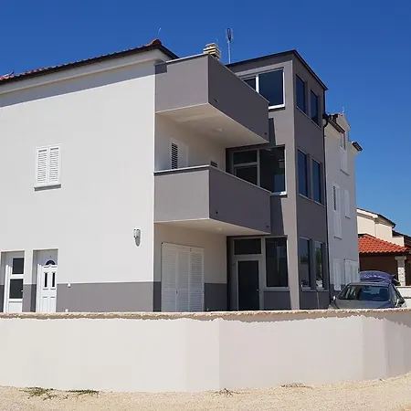 Luminus Apartmán *